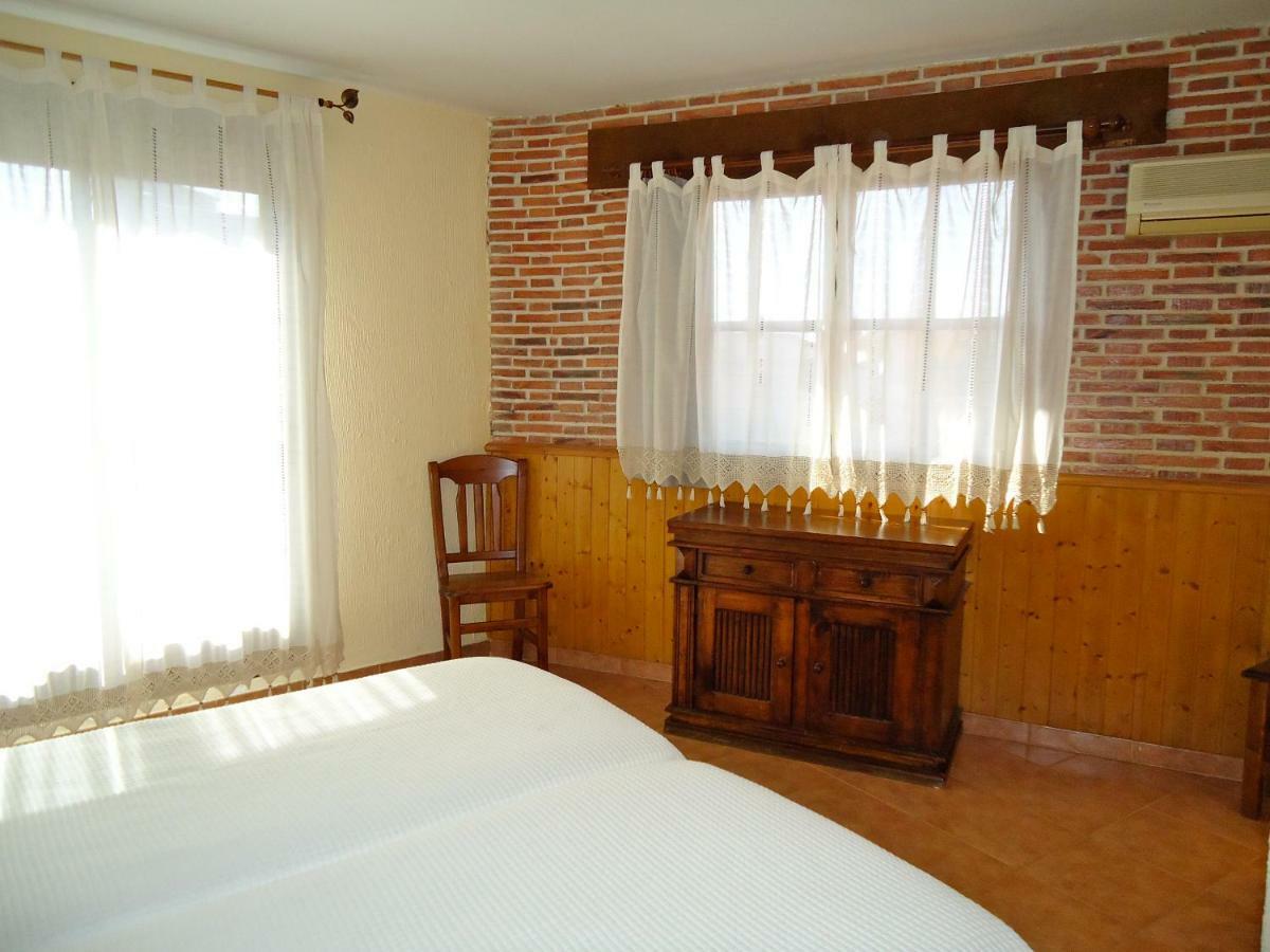 Casa Rural La Arana Piedralaves Kültér fotó