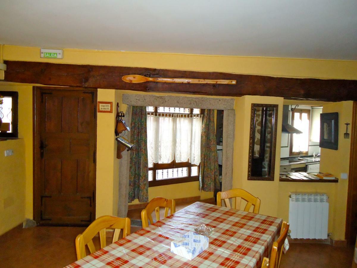 Casa Rural La Arana Piedralaves Kültér fotó